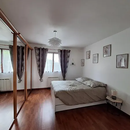 Holiday home Maison A 20 Min Des Plages Landaises Castets